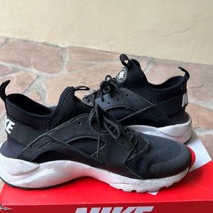 men’s nike air black sneakers